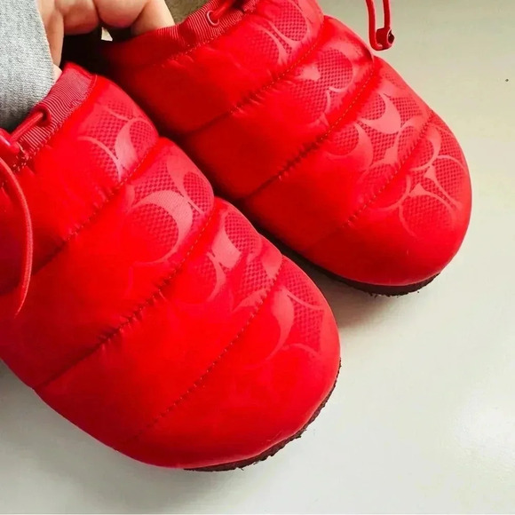 Coach Rachelle Slippers - Picture 7 of 10